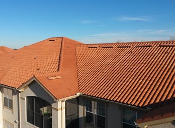 Roof Cleaning in Orlando, FL